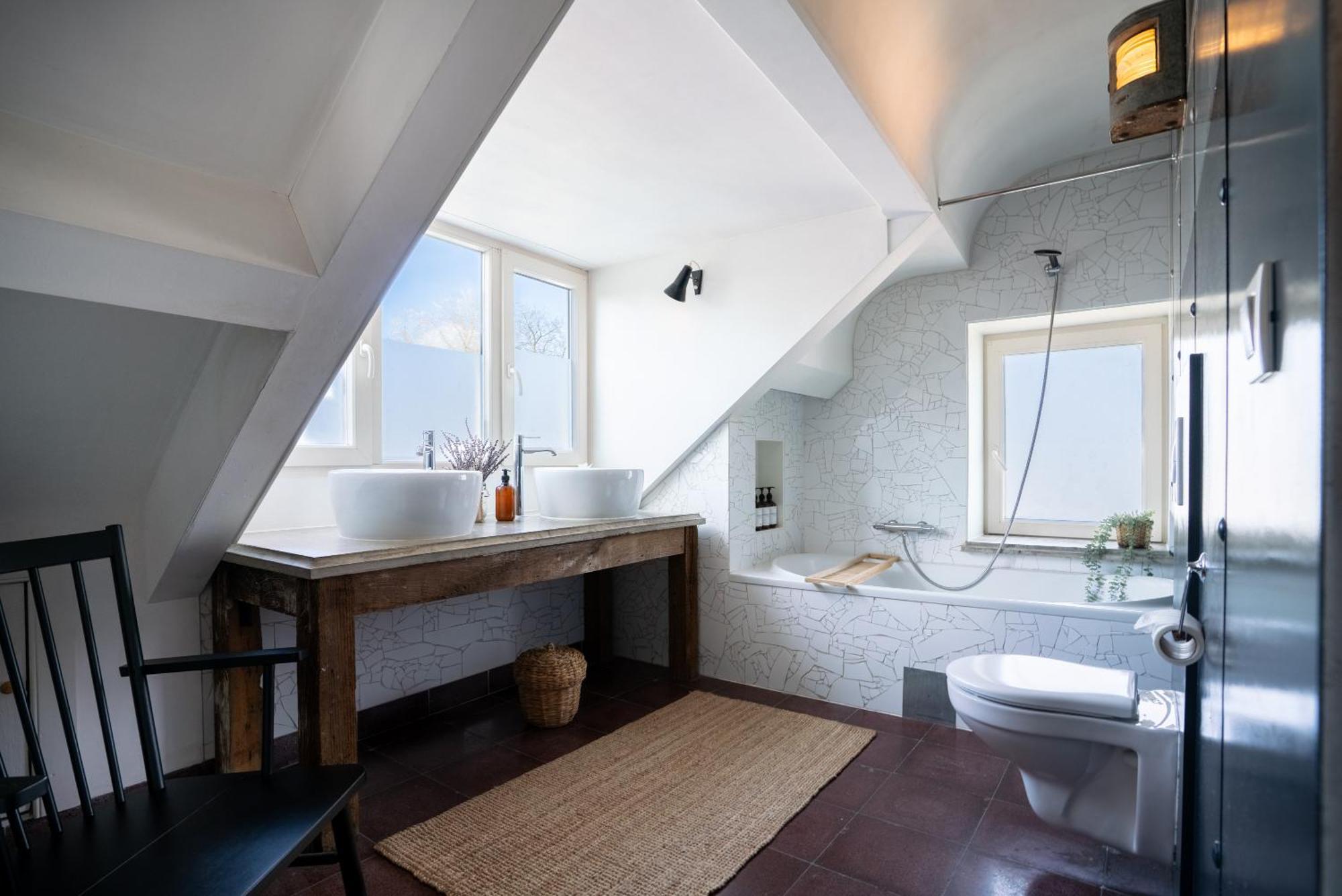 Maas Suites - The French House Ланакен Екстер'єр фото